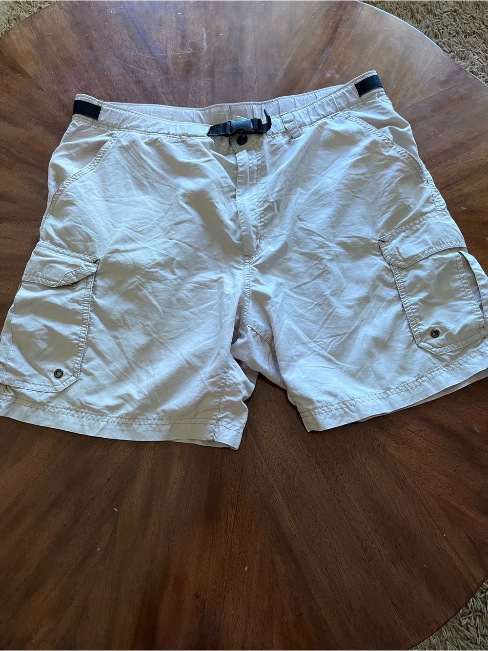 REI Men's Light Beige Cargo Shorts with Adjustable Waist